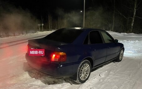 Audi A4, 1998 год, 175 000 рублей, 4 фотография