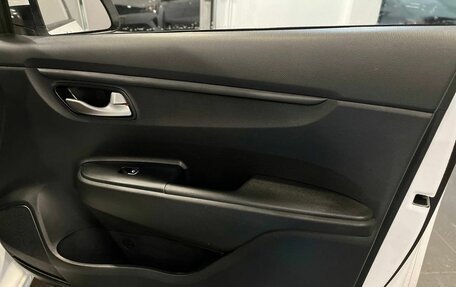 KIA Rio IV, 2021 год, 1 445 000 рублей, 26 фотография