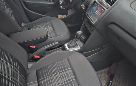 Volkswagen Polo VI (EU Market), 2015 год, 870 000 рублей, 11 фотография