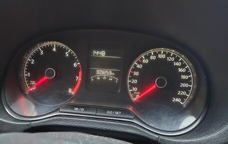 Volkswagen Polo VI (EU Market), 2015 год, 870 000 рублей, 9 фотография