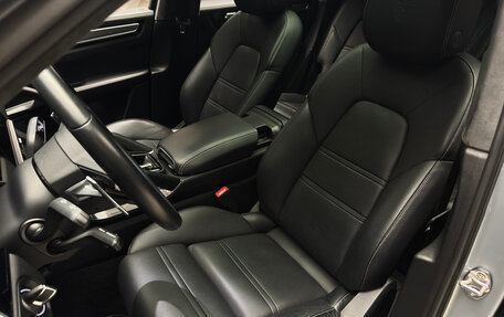 Porsche Cayenne III, 2019 год, 15 500 000 рублей, 17 фотография