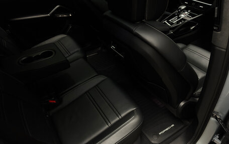 Porsche Cayenne III, 2019 год, 15 500 000 рублей, 22 фотография