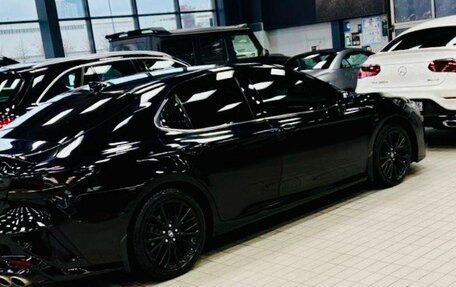 Toyota Camry, 2018 год, 2 800 000 рублей, 2 фотография