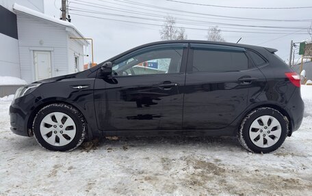 KIA Rio III рестайлинг, 2013 год, 950 000 рублей, 4 фотография