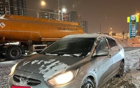 Hyundai Solaris II рестайлинг, 2012 год, 850 000 рублей, 2 фотография