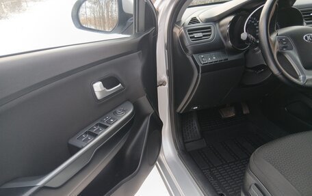 KIA Rio III рестайлинг, 2015 год, 1 250 000 рублей, 7 фотография