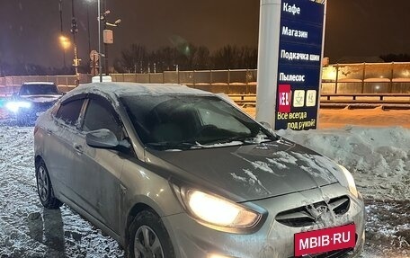 Hyundai Solaris II рестайлинг, 2012 год, 850 000 рублей, 3 фотография