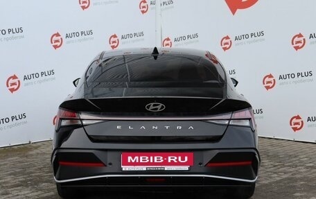 Hyundai Elantra, 2023 год, 2 349 000 рублей, 6 фотография