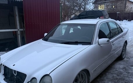 Mercedes-Benz E-Класс, 1999 год, 470 000 рублей, 2 фотография