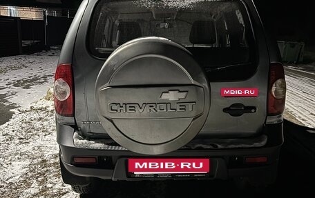 Chevrolet Niva I рестайлинг, 2015 год, 550 000 рублей, 4 фотография