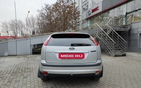 Ford Focus II рестайлинг, 2006 год, 420 000 рублей, 17 фотография