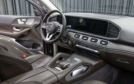 Mercedes-Benz GLS, 2019 год, 9 498 000 рублей, 11 фотография