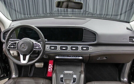 Mercedes-Benz GLS, 2019 год, 9 498 000 рублей, 15 фотография