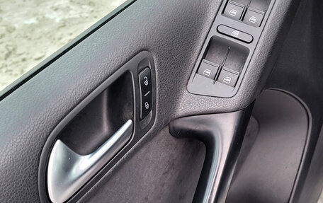 Volkswagen Tiguan I, 2016 год, 1 240 000 рублей, 4 фотография