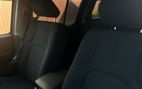 Nissan Pathfinder, 2005 год, 800 000 рублей, 17 фотография