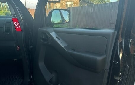 Nissan Pathfinder, 2005 год, 800 000 рублей, 18 фотография