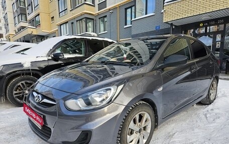 Hyundai Solaris II рестайлинг, 2012 год, 845 000 рублей, 1 фотография