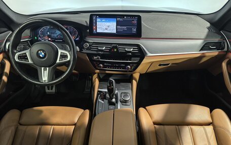 BMW 5 серия, 2022 год, 6 059 000 рублей, 17 фотография