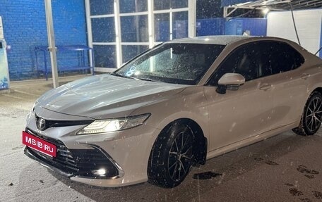 Toyota Camry, 2021 год, 3 050 000 рублей, 11 фотография
