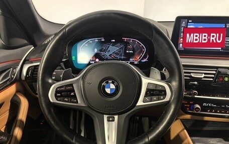 BMW 5 серия, 2022 год, 6 059 000 рублей, 32 фотография