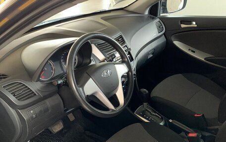 Hyundai Solaris II рестайлинг, 2012 год, 845 000 рублей, 8 фотография