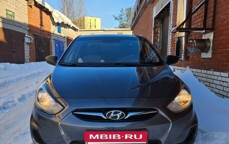 Hyundai Solaris II рестайлинг, 2012 год, 845 000 рублей, 4 фотография