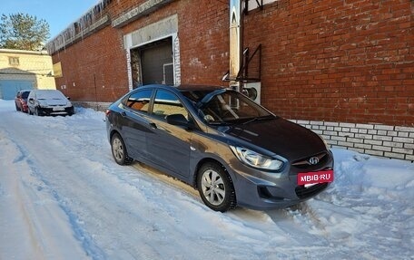 Hyundai Solaris II рестайлинг, 2012 год, 845 000 рублей, 5 фотография