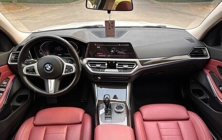 BMW 3 серия, 2021 год, 3 000 000 рублей, 8 фотография