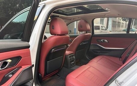 BMW 3 серия, 2021 год, 3 000 000 рублей, 12 фотография