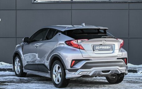 Toyota C-HR I рестайлинг, 2018 год, 2 049 000 рублей, 2 фотография