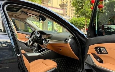 BMW 3 серия, 2021 год, 3 000 000 рублей, 9 фотография