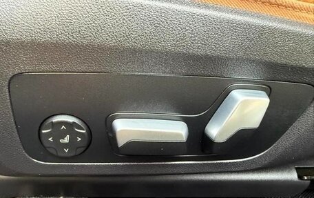 BMW 3 серия, 2021 год, 3 000 000 рублей, 17 фотография