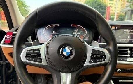 BMW 3 серия, 2021 год, 3 000 000 рублей, 15 фотография