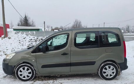 Peugeot Partner II рестайлинг 2, 2012 год, 800 000 рублей, 1 фотография