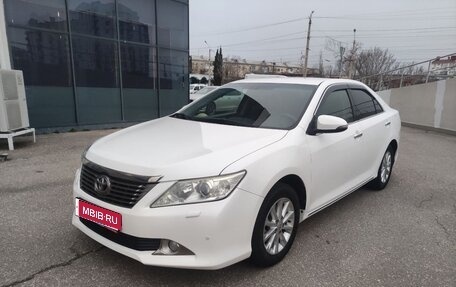 Toyota Camry, 2013 год, 1 850 000 рублей, 1 фотография