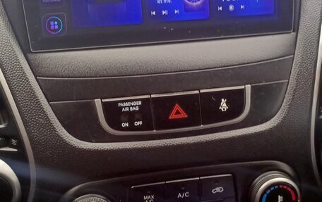 Hyundai ix35 I рестайлинг, 2011 год, 1 200 000 рублей, 7 фотография