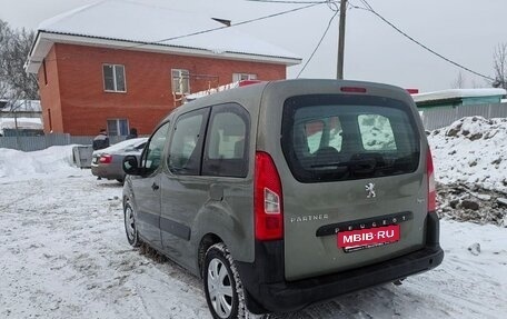 Peugeot Partner II рестайлинг 2, 2012 год, 800 000 рублей, 5 фотография