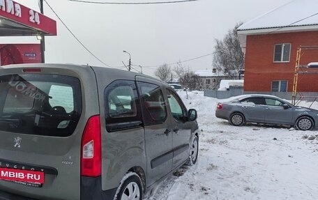 Peugeot Partner II рестайлинг 2, 2012 год, 800 000 рублей, 3 фотография