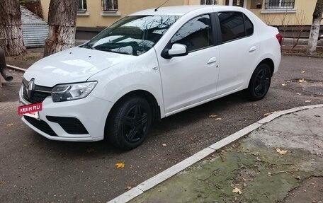 Renault Logan II, 2020 год, 700 000 рублей, 3 фотография