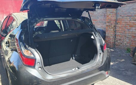 Toyota Aqua, 2021 год, 1 770 000 рублей, 6 фотография