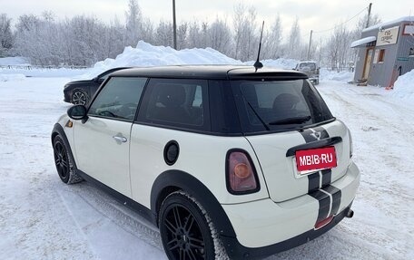 MINI Hatch, 2010 год, 700 000 рублей, 9 фотография