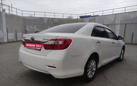 Toyota Camry, 2013 год, 1 850 000 рублей, 2 фотография