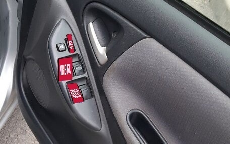 Toyota Vitz, 2004 год, 430 000 рублей, 9 фотография