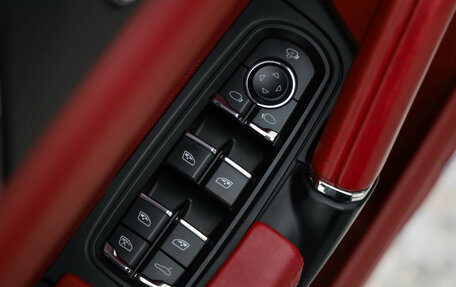 Porsche Cayenne III, 2016 год, 4 635 000 рублей, 28 фотография