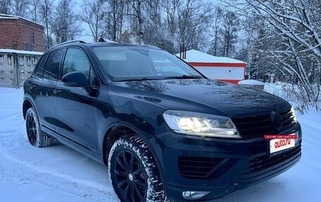 Volkswagen Touareg III, 2015 год, 2 480 000 рублей, 2 фотография