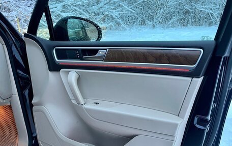 Volkswagen Touareg III, 2015 год, 2 480 000 рублей, 12 фотография