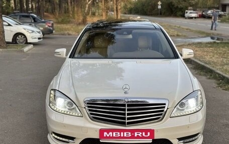 Mercedes-Benz S-Класс, 2011 год, 1 300 000 рублей, 9 фотография