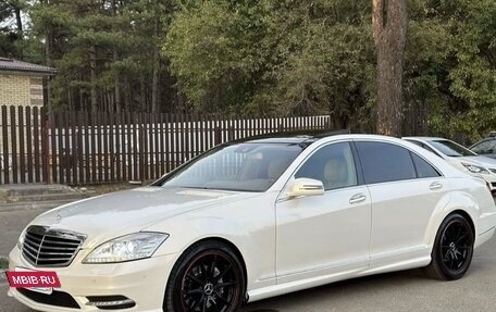 Mercedes-Benz S-Класс, 2011 год, 1 300 000 рублей, 5 фотография