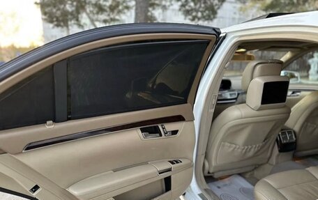 Mercedes-Benz S-Класс, 2011 год, 1 300 000 рублей, 23 фотография