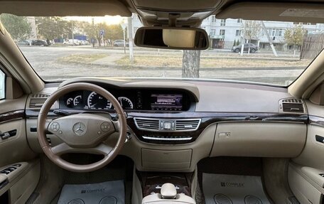 Mercedes-Benz S-Класс, 2011 год, 1 300 000 рублей, 25 фотография